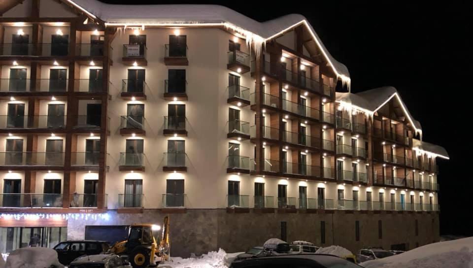 Gudauri Shiny Studio Near Gondola المظهر الخارجي الصورة